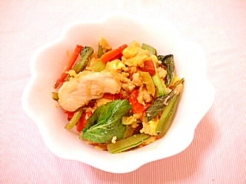 小松菜と鶏ムネの炒り卵炒め